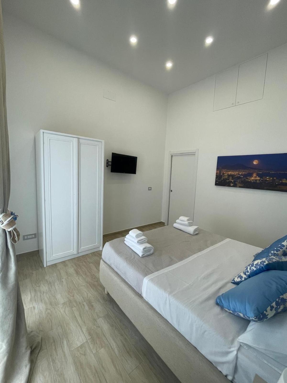 Duomo Luxury Apartament Naples Luaran gambar