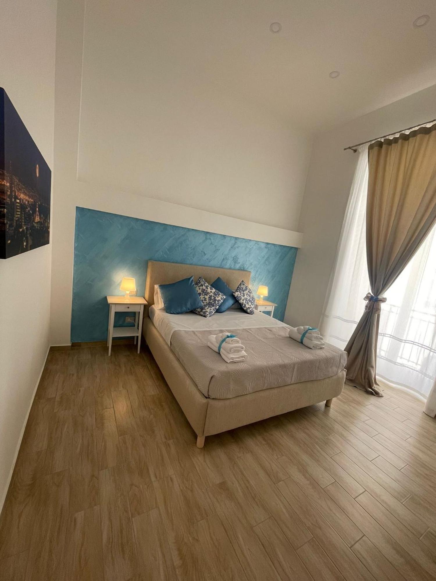 Duomo Luxury Apartament Naples Luaran gambar